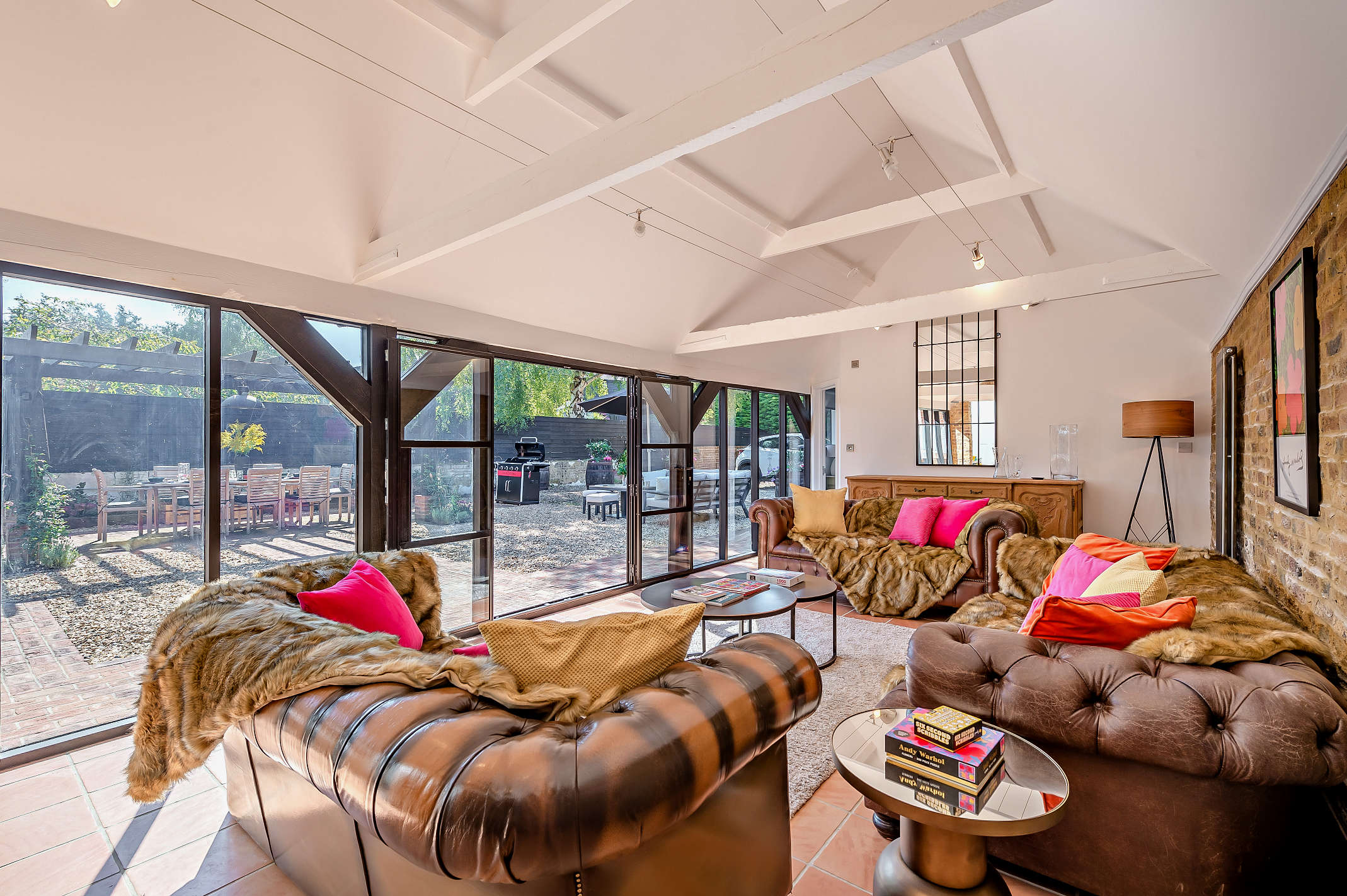 8568044 Interior12 800