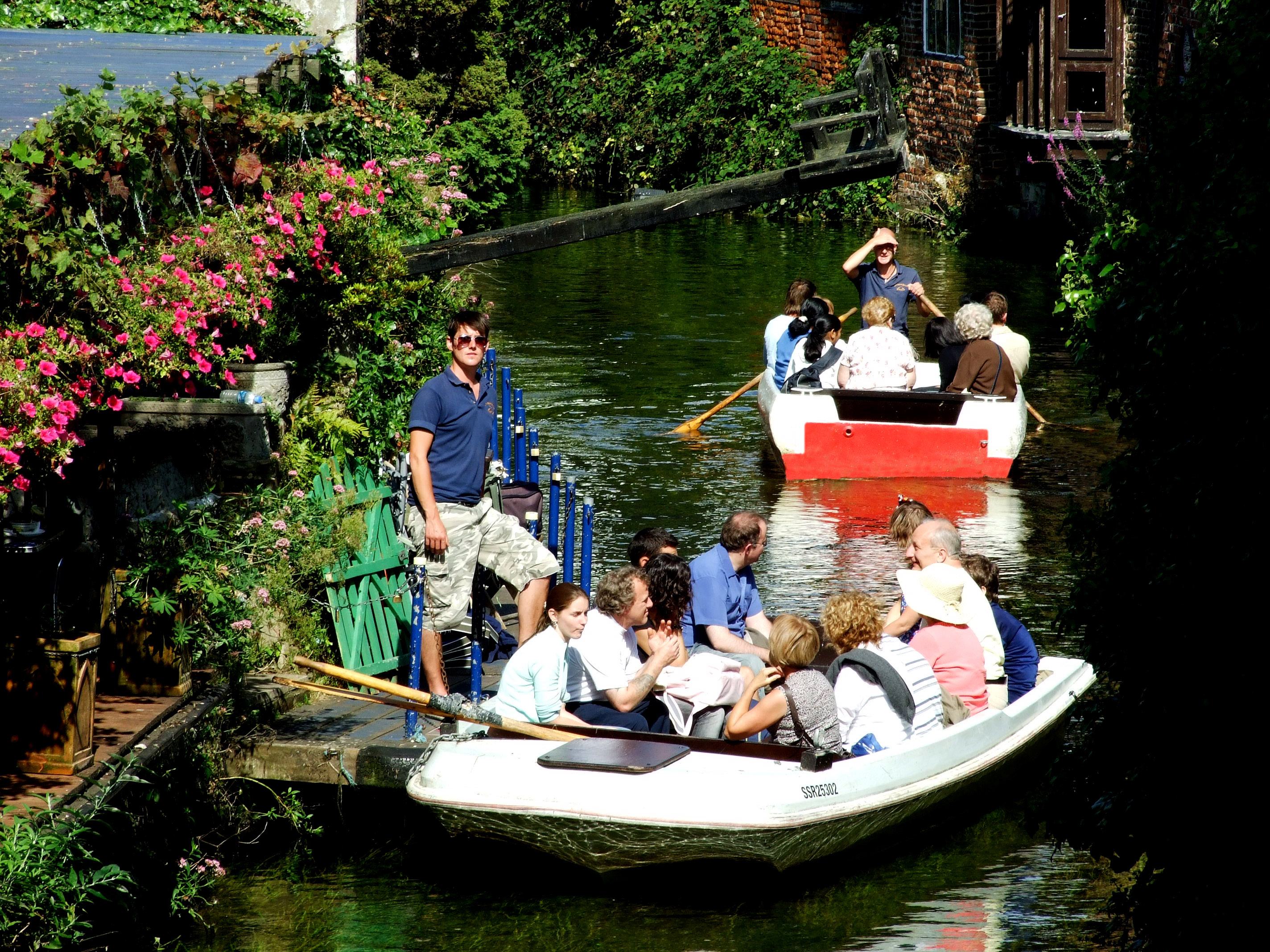 canterbury-historic-river-tours-2.jpg