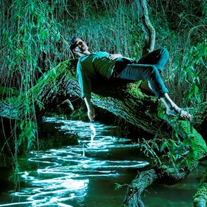 b84ccfdd-6232-4ae3-a792-1fb2274de1ef-SAM LEE  PHOTO BY DOM TYLER web 1100 x 600.jpg