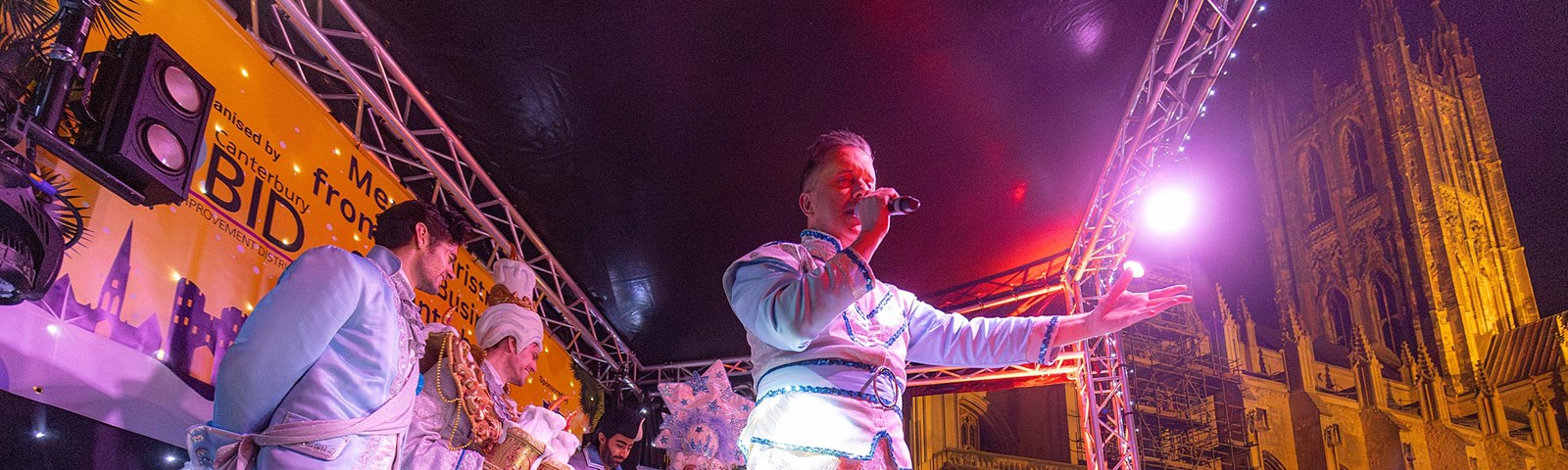 Christmas Parade Credit Alex Hare (39)