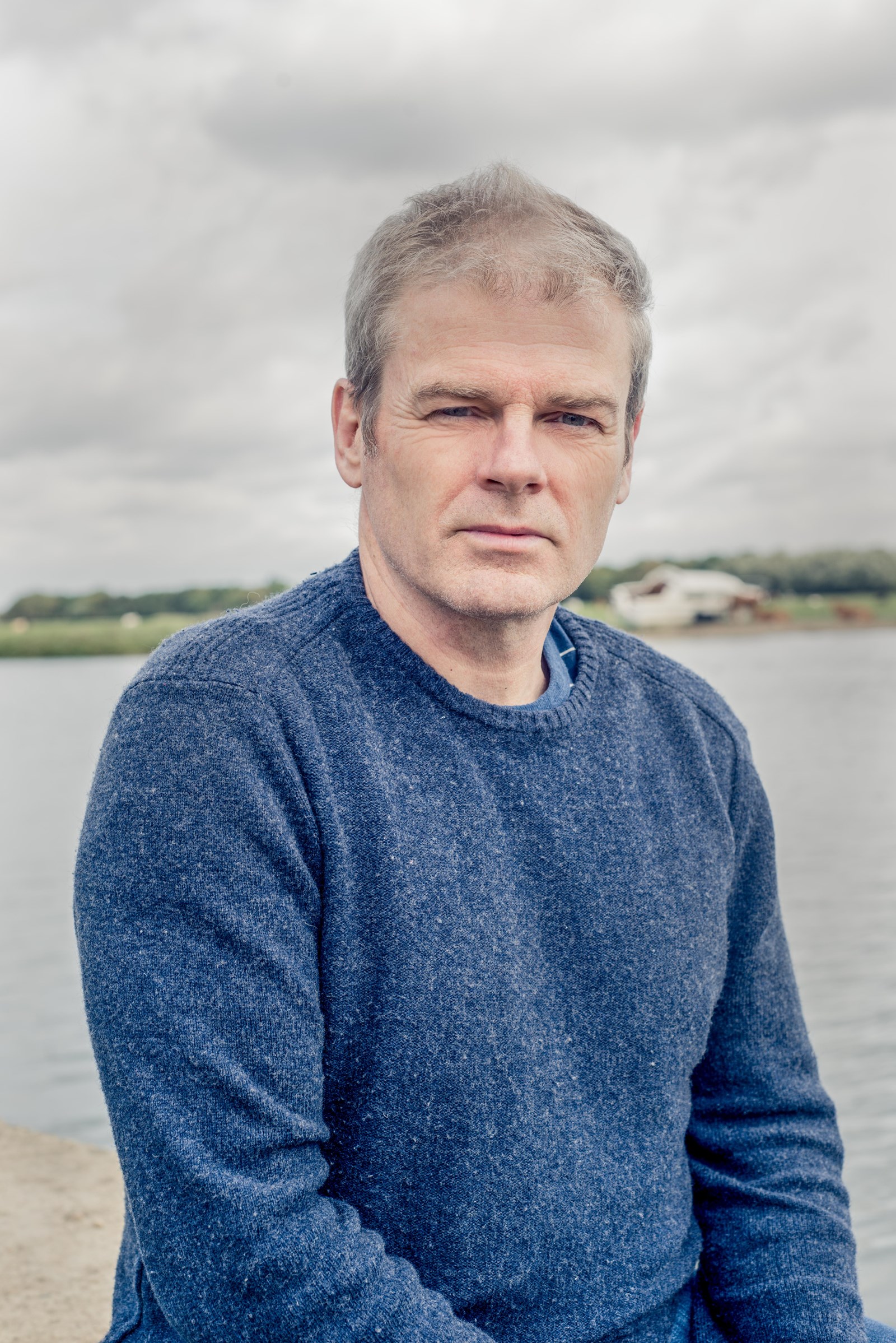 37271c2e-7626-445c-b1c2-9239e6d9caa6-Mark Haddon (C) Charles Moriarty.jpg