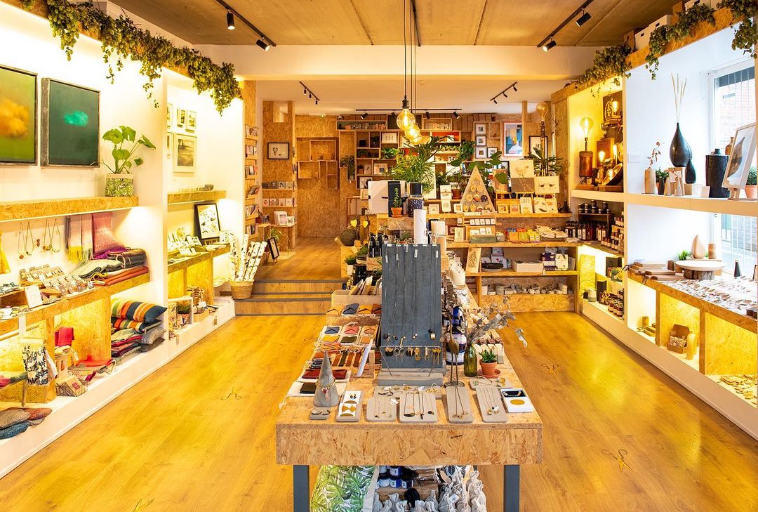 241867568 842672519711338 1315715958372764006 N